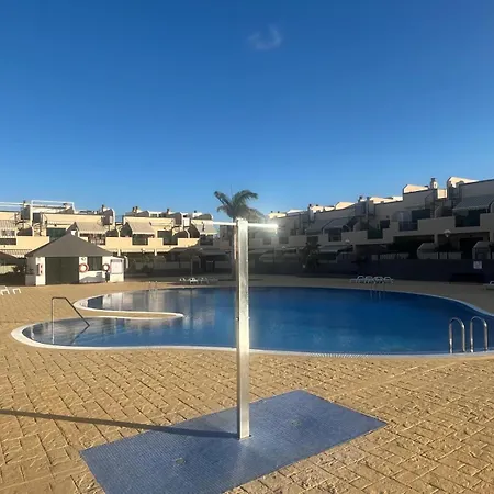 Casa Montana Amarilla 60 *