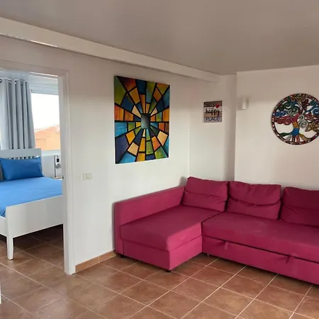 Casa Montana Amarilla 60 *