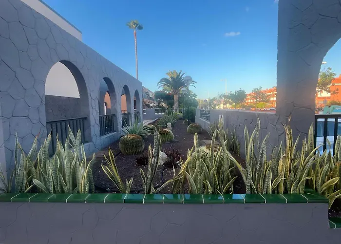 Casa Montana Amarilla 60 * طوستا ديل سيلونثيو