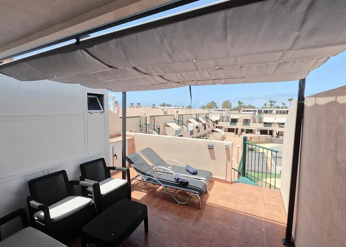 Casa Montana Amarilla 60 * طوستا ديل سيلونثيو